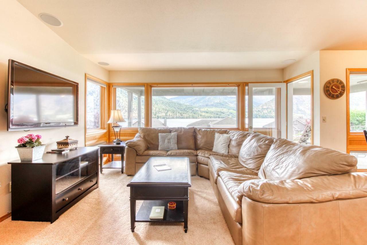 Lake Life At Wapato Point Manson Exterior photo